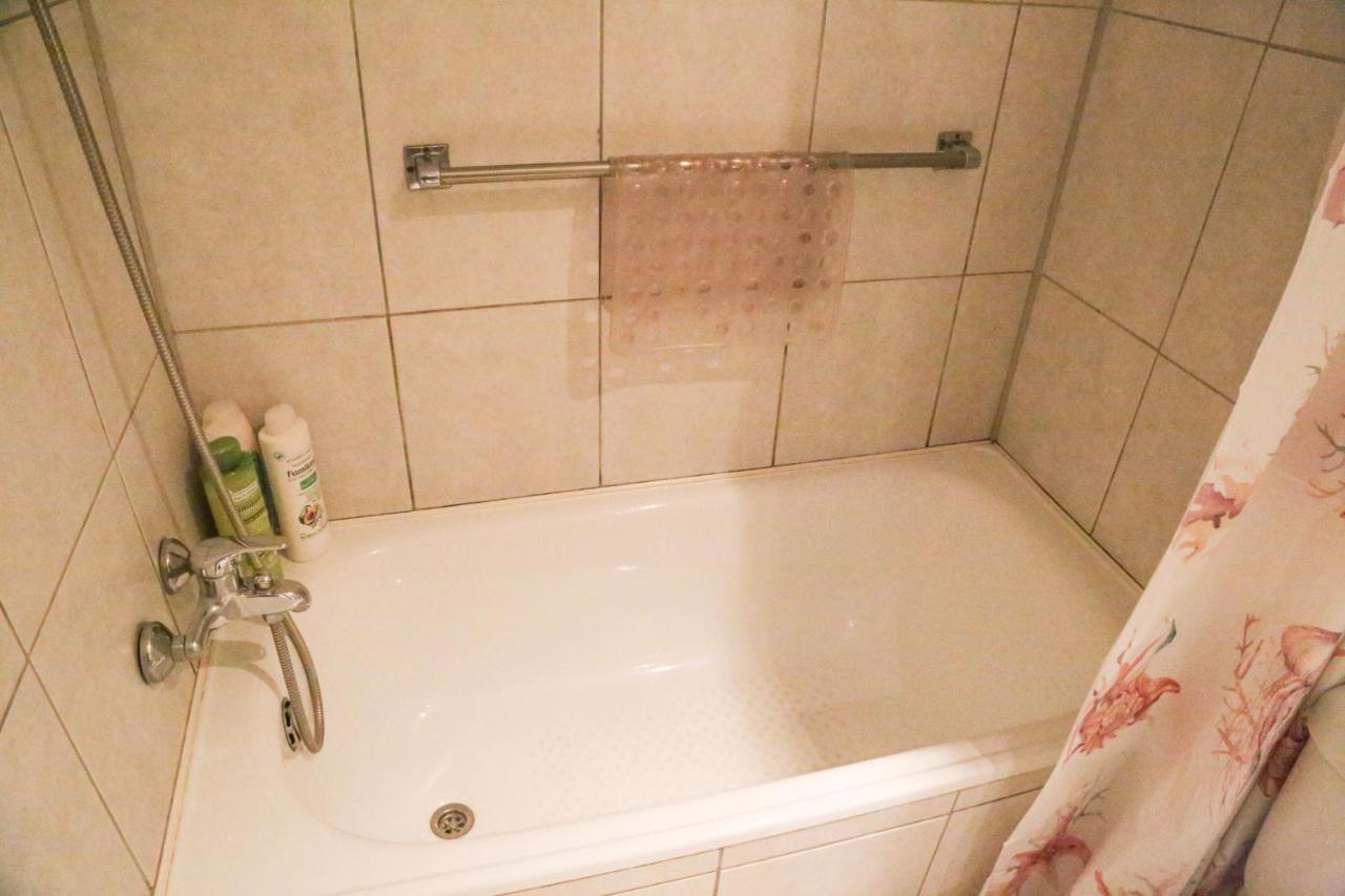 Hospedagem domiciliar Vistas Del Mar: Apartamento Compartido Con De Y Amenidades